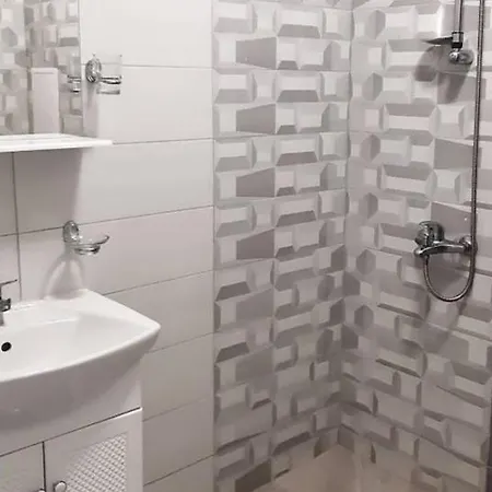 Apartment Twoo Flat 1